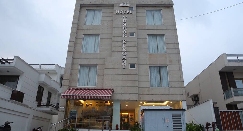 Hotel Tushar Elegant, Ghaziabad 1